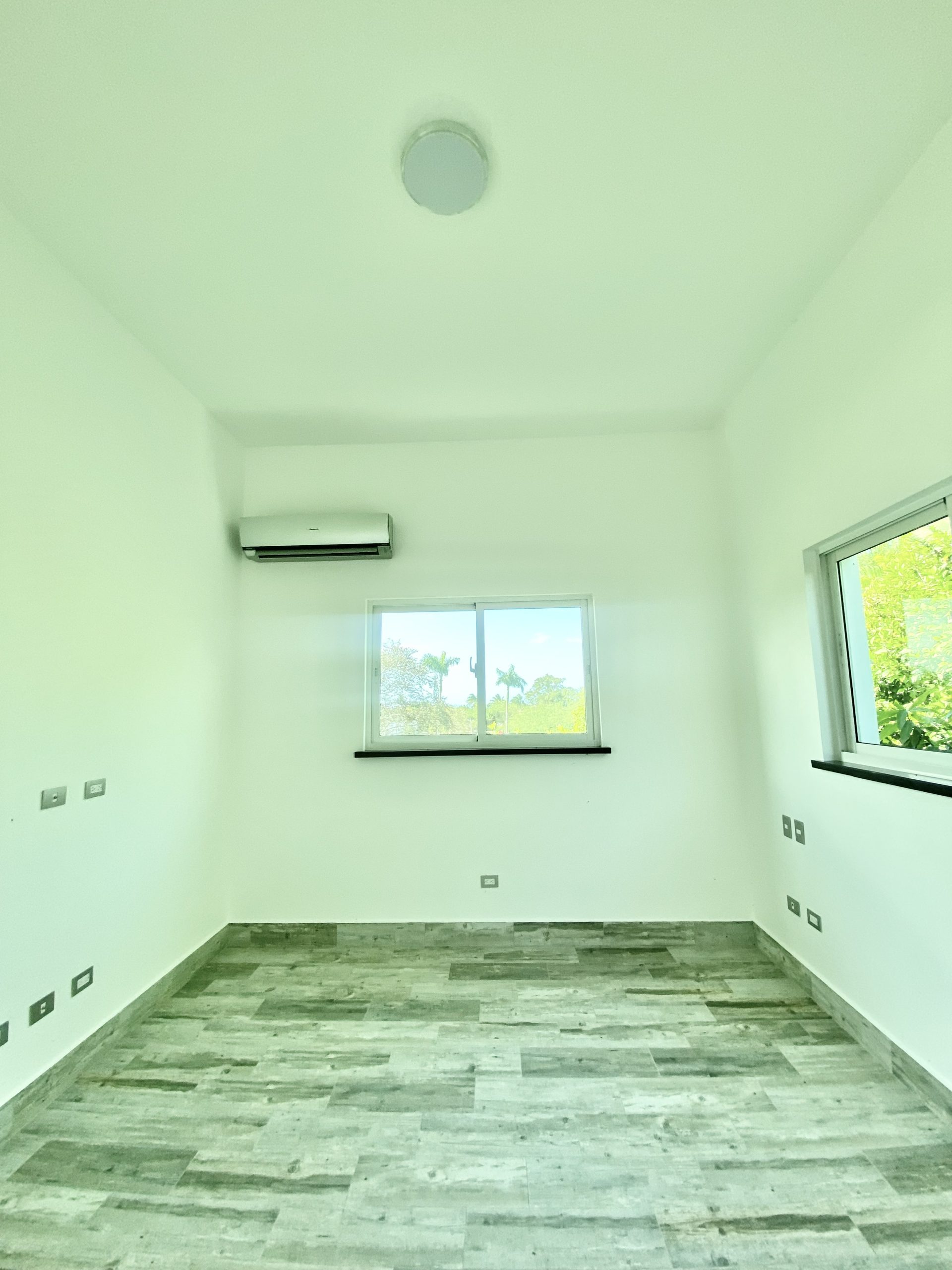 126962-07bf7e3c_6a6e_4c7a_a326_ca1142f60830