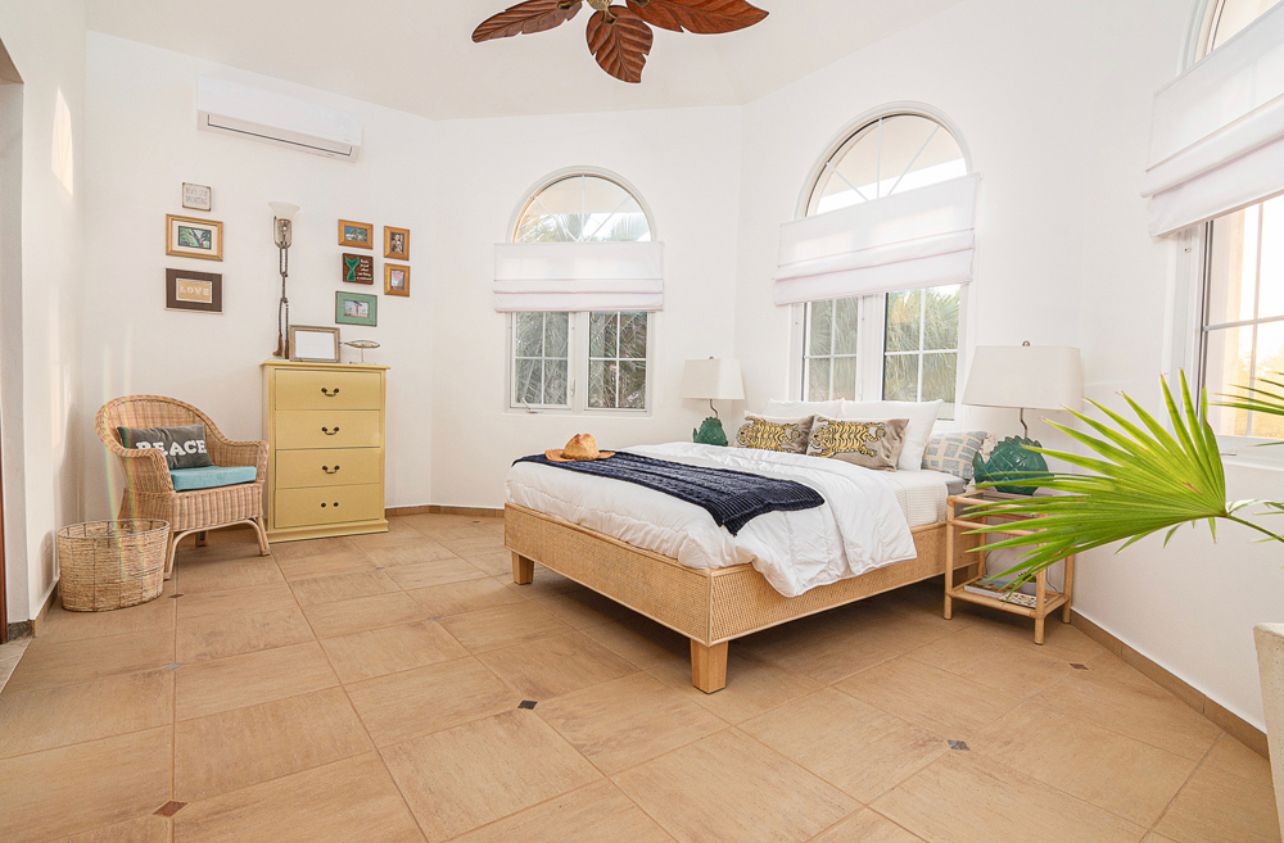 135598-whatsapp_image_2022_10_01_at_4.06.57_pm