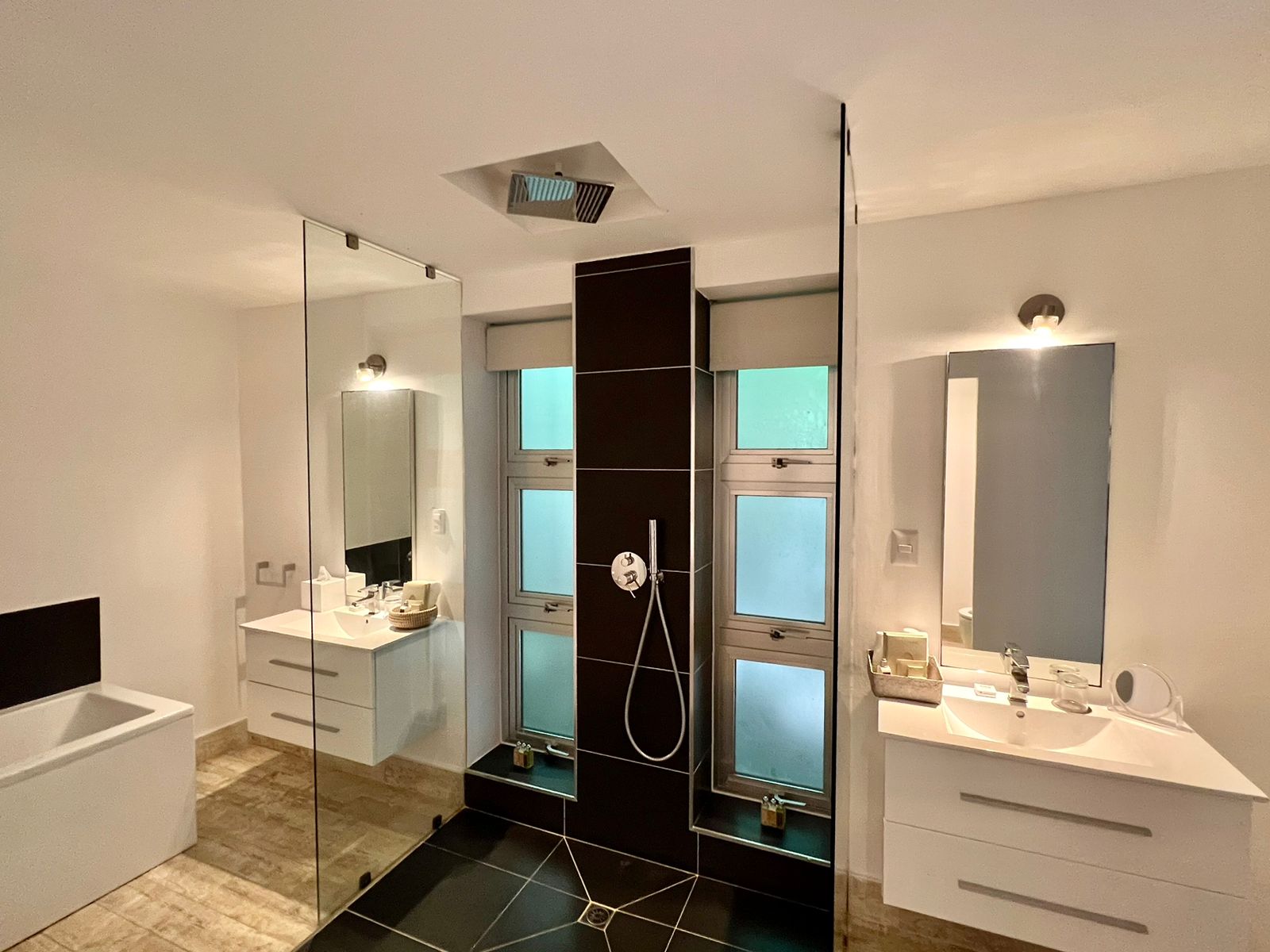 138120-whatsapp_image_2023_04_18_at_3.16.32_pm