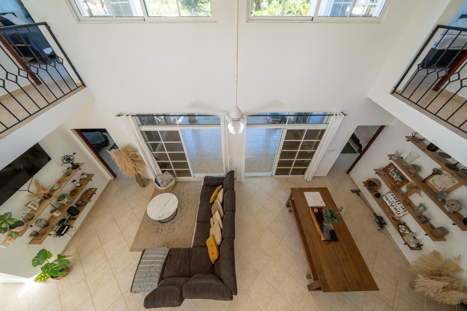 143566-bb5212f6_1d46_4760_a2b1_fe811de9eb87