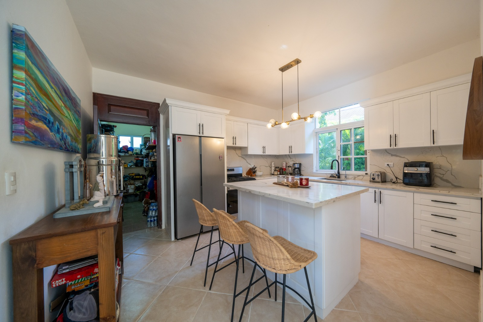 143566-e2819415_2449_437a_a1f1_5b52b32df322