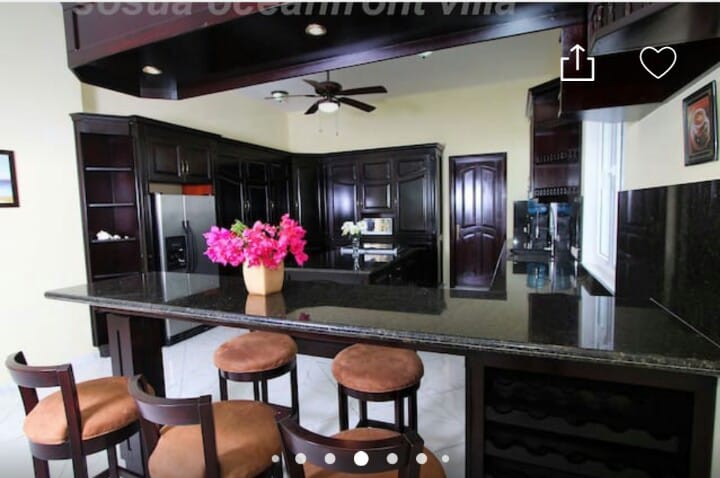 147941-kitchen_elena