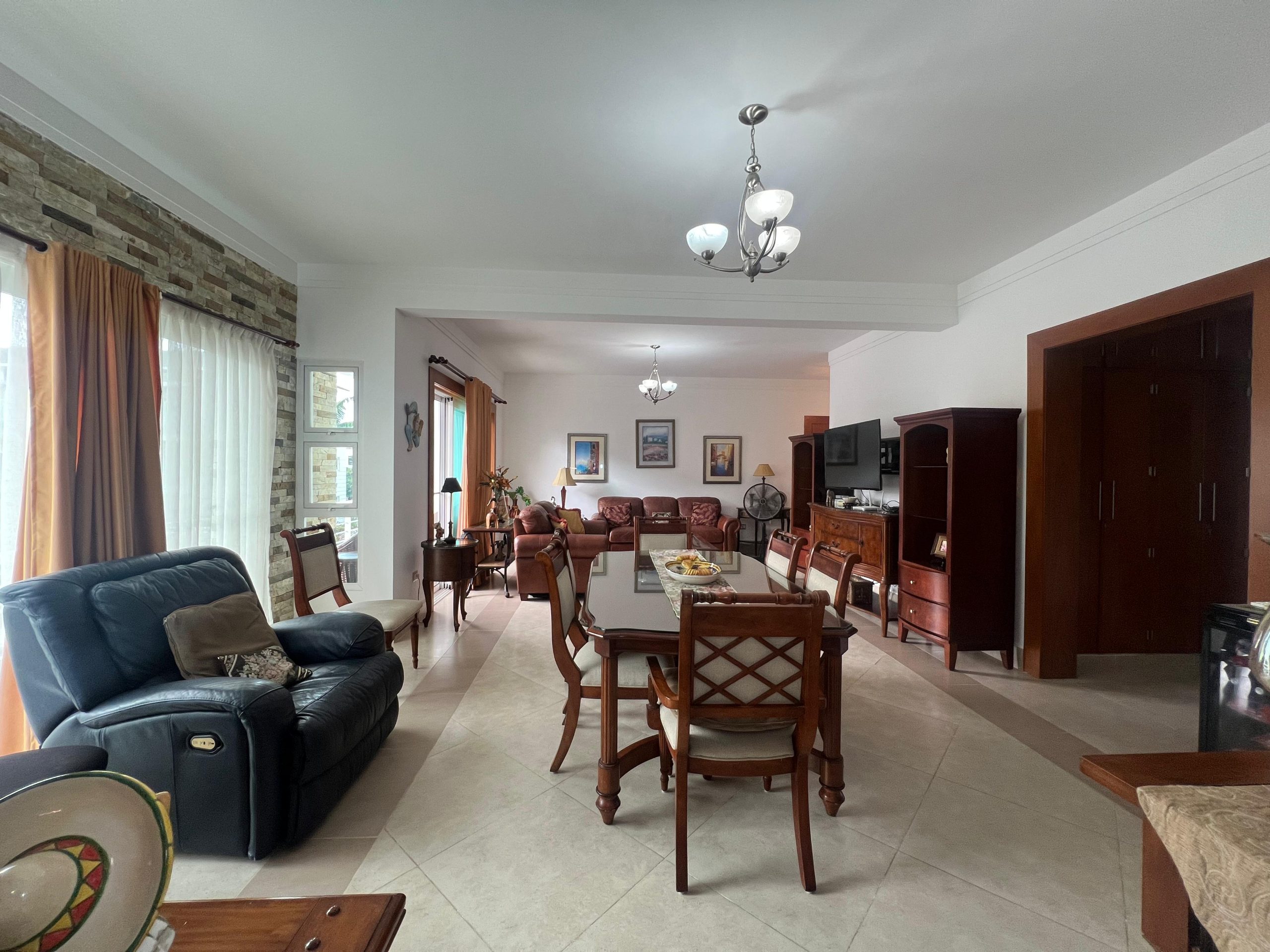 147942-whatsapp_image_2025_01_20_at_2.49.15_pm