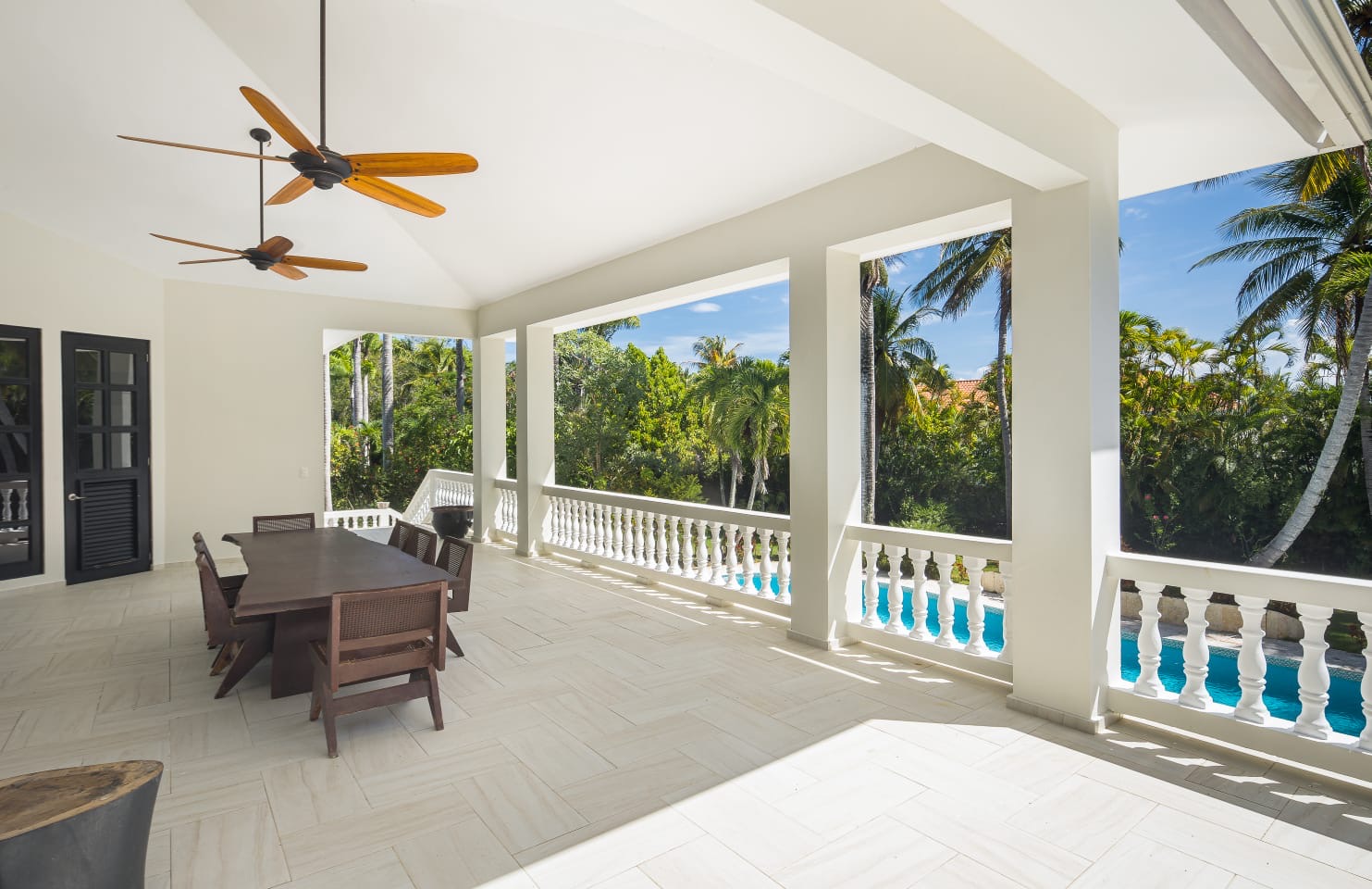 153073-1237a7ae_33a0_4824_baf4_ce116c722066