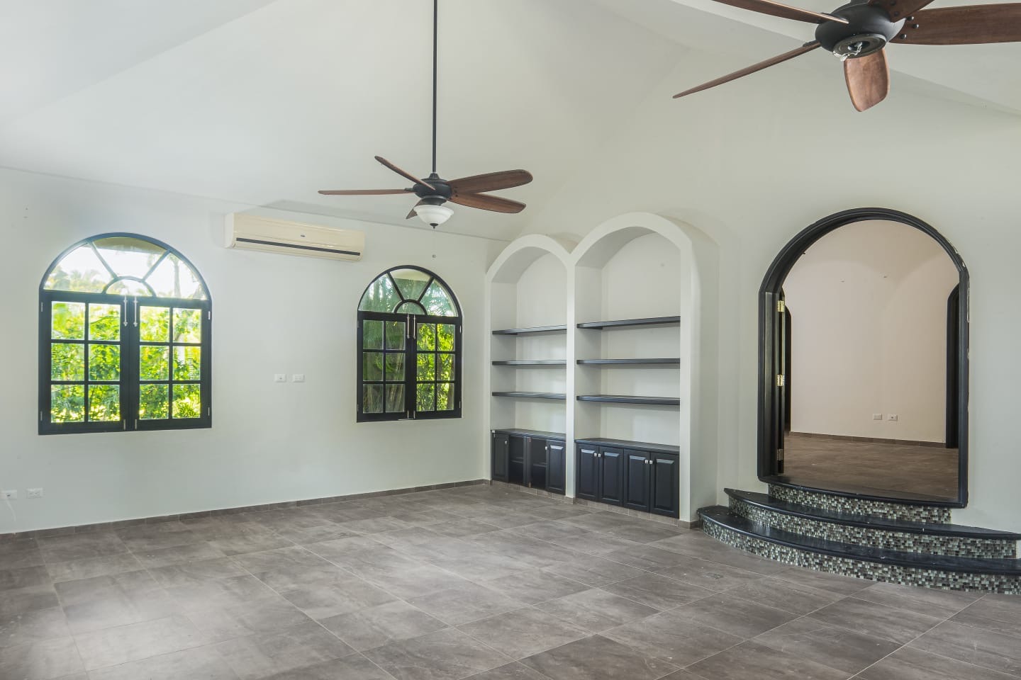 153073-5a6a56e6_6246_40b3_ad65_6b31767165a1