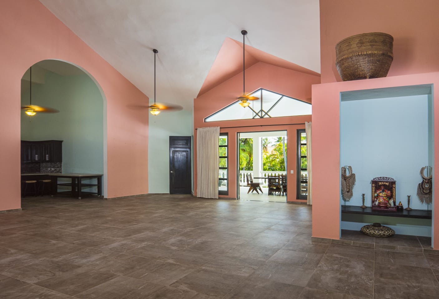 153073-728cf6c8_2849_48ac_b987_17406e075708