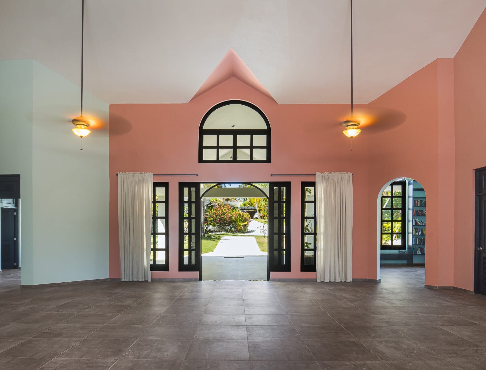 153073-bb704052_0bf4_4927_b2c5_091d455009bd