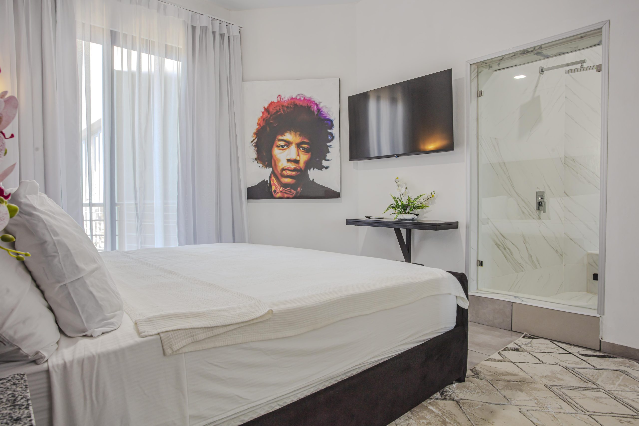 153410-2_bedroom_rizz_suites__4_