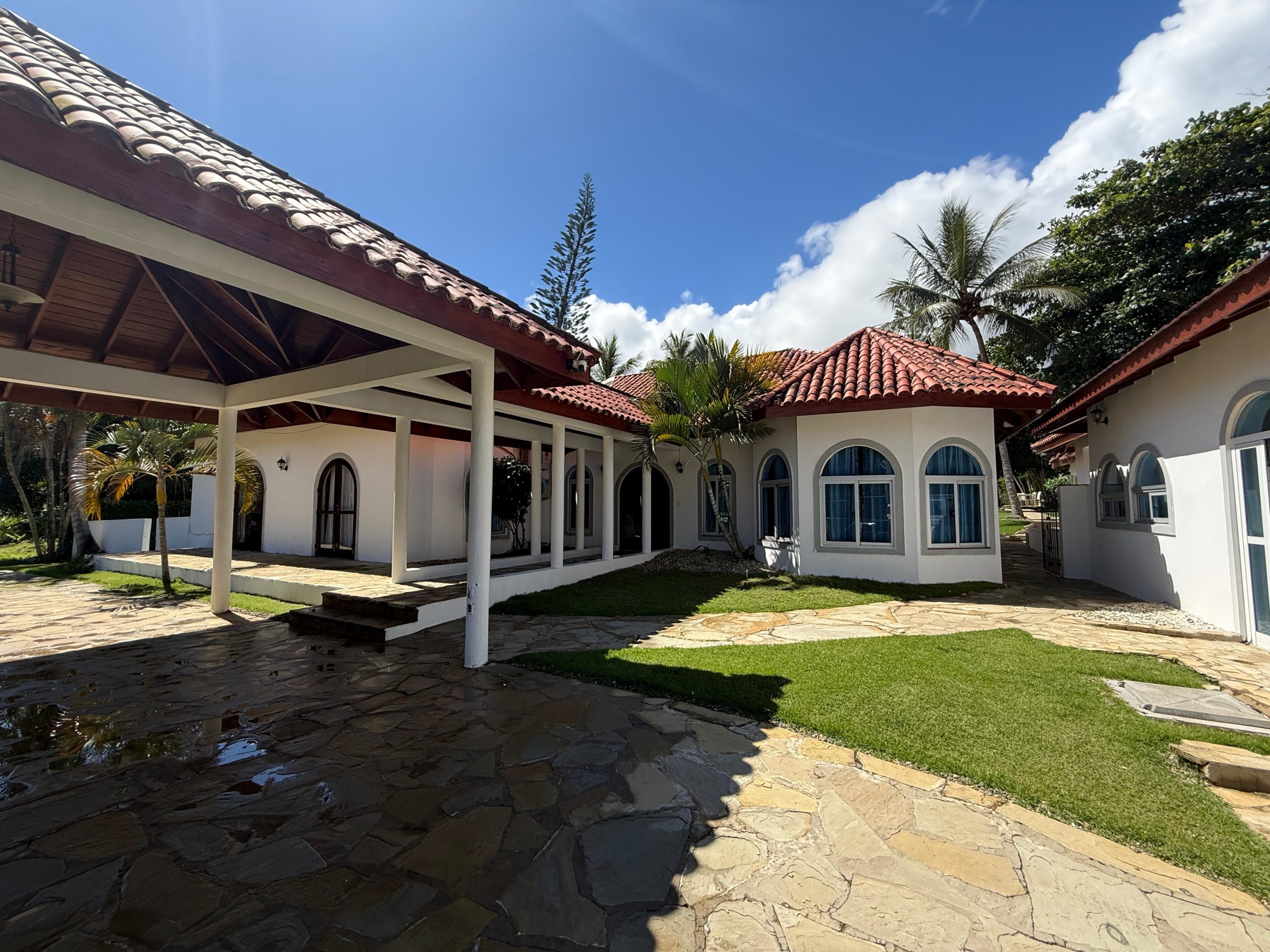 156009-a333a7f3_3d6c_44b6_be09_50618b957a1c