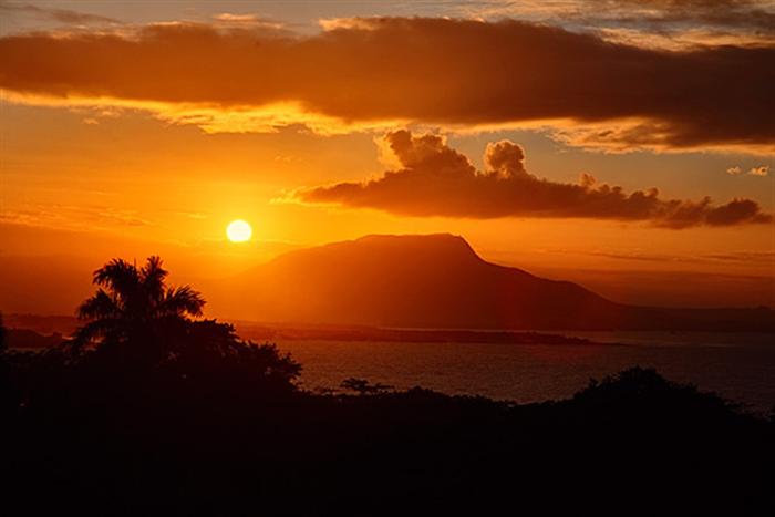 21934-106_sunsetrhcustom