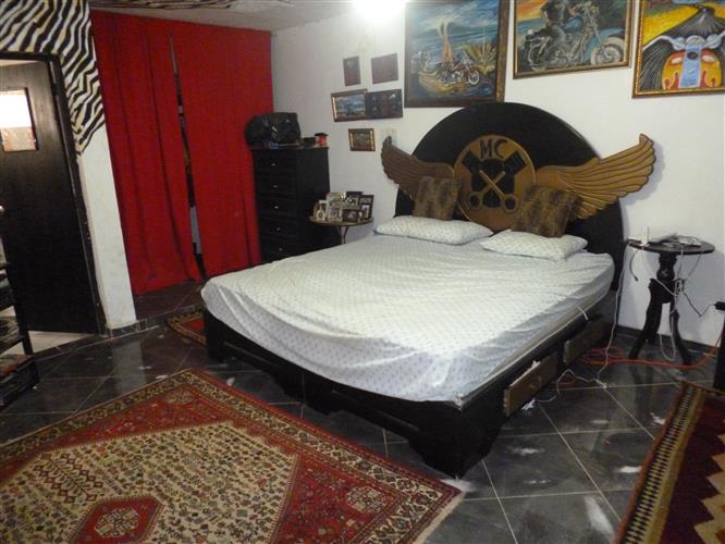 46366-780_p1030332custom