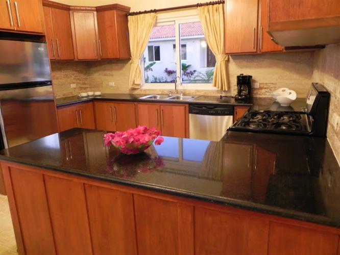 68111-288_ultima6082custom