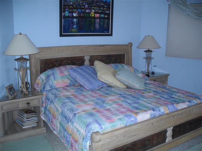 68392-770_sdc17212custom