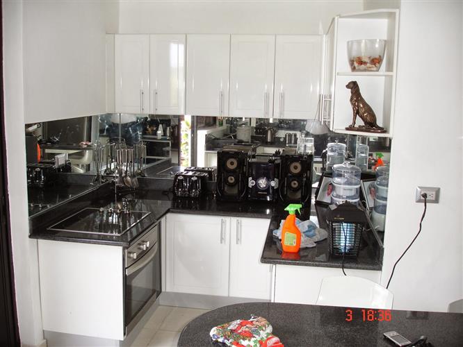 68482-868_puertoplata18custom