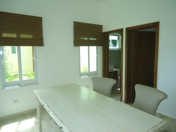 68535-945_6.secondbedroom