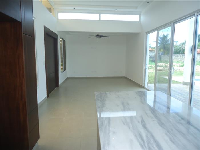 82651-1099_villaforsaleinsosuaoceanvillagecheap3bedroomhousedominicanrepublicoceanfront11