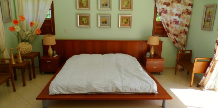 82726-1205_sam0748custom