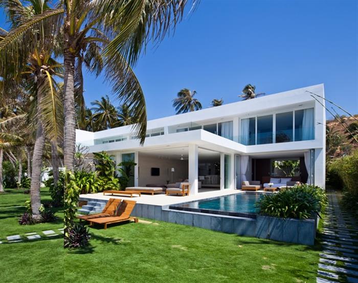 84375-1351_verticalpoolnewcustom