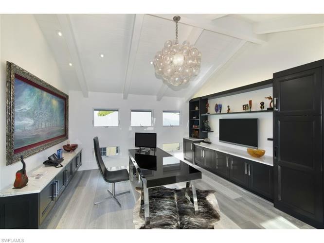 84569-1367_frontbeachoffice3bedcustom