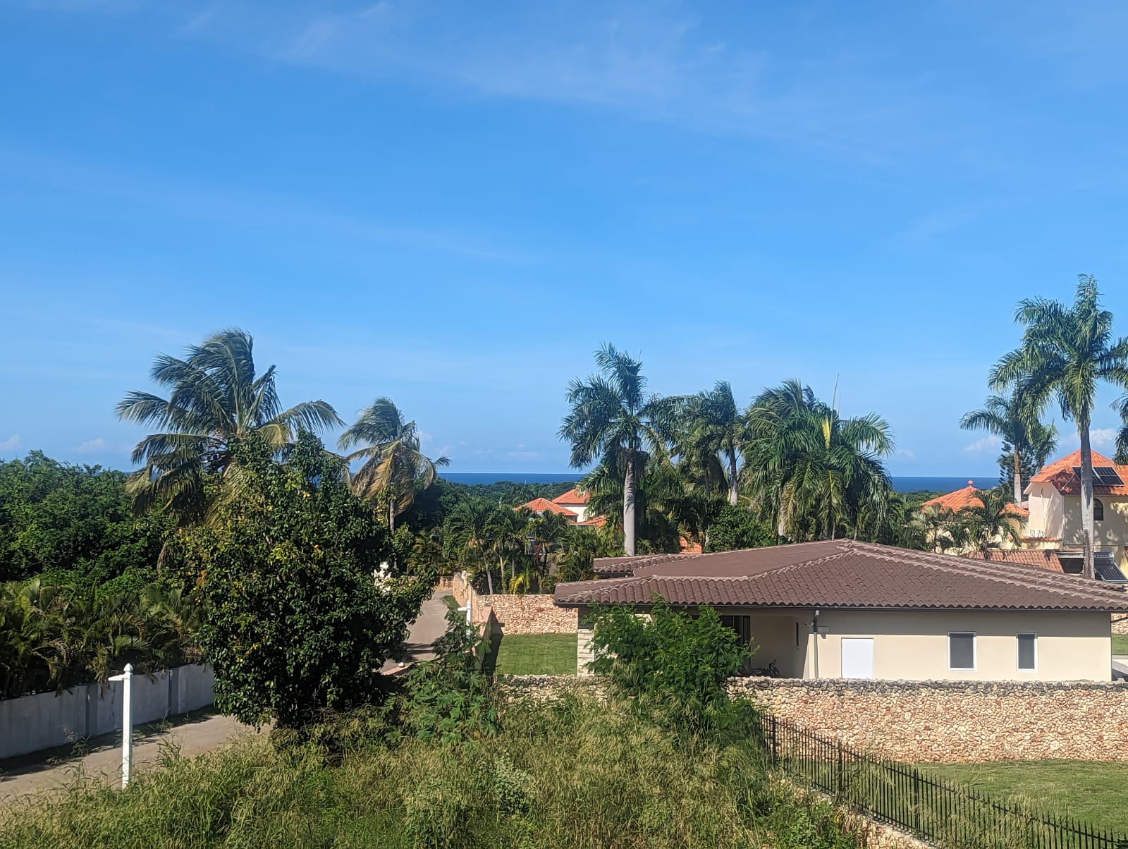 142542-lm_ocean_view