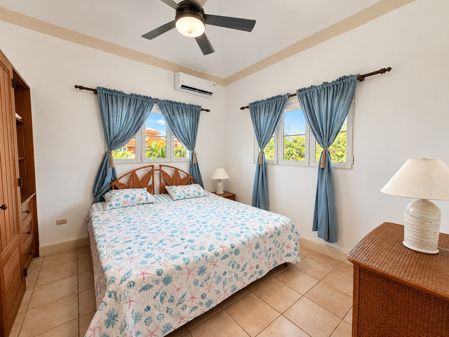 158924-1st_bed