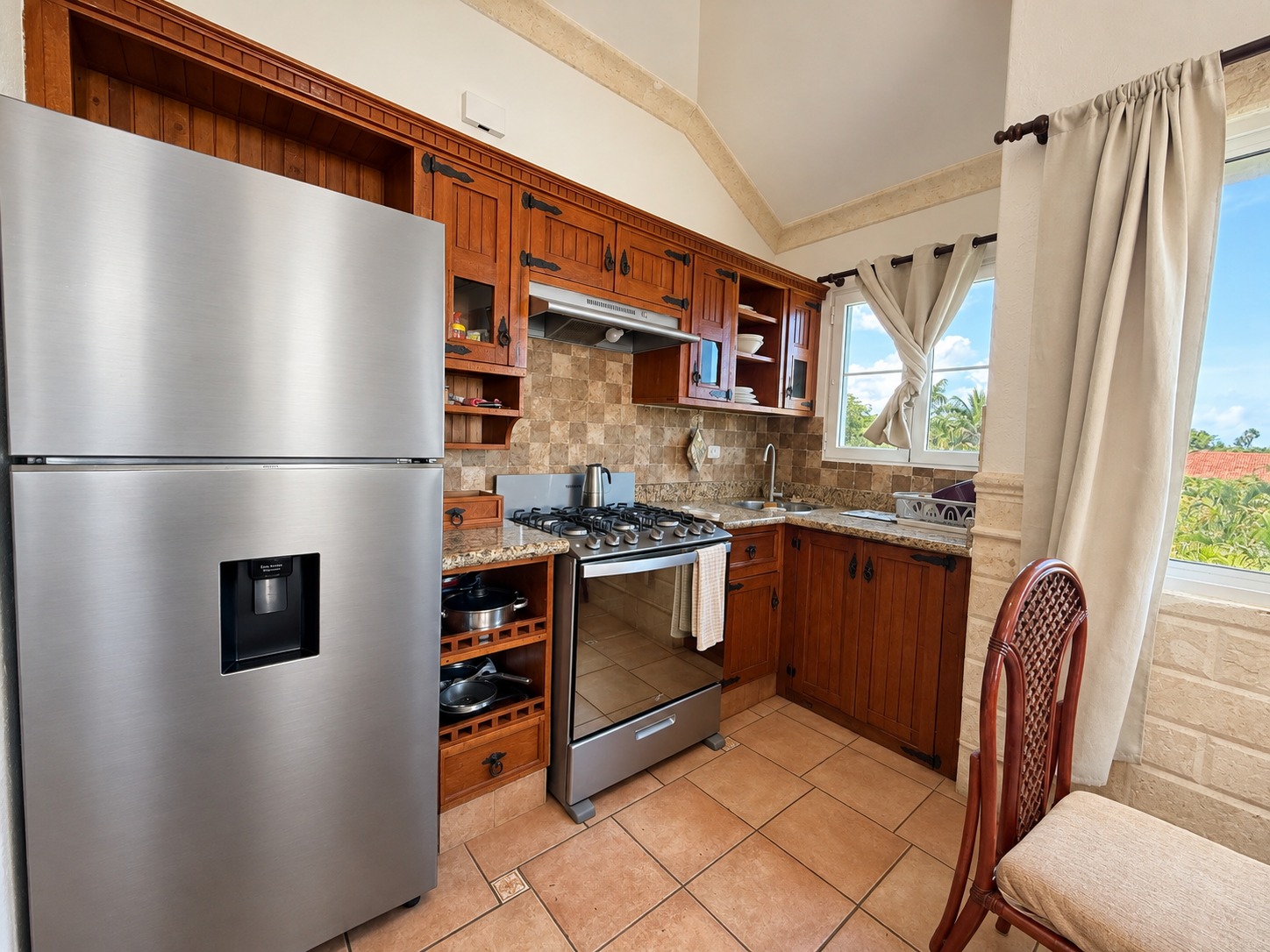 158924-kitchen